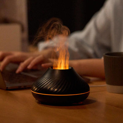 Diffusore di olio profumato USB Air Perfume Umidificatore di aroma Diffusore di olio essenziale Diffusore con 7 luci colorate per la casa