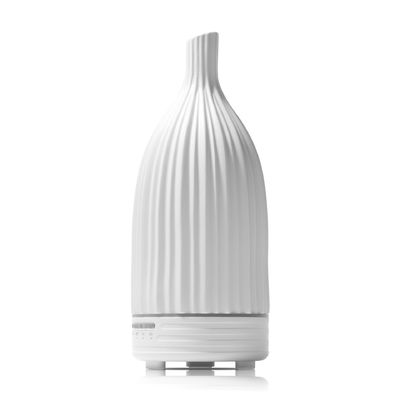 Buon prezzo 2022 Nuovo diffusore in ceramica Huile Essentielle May Xong Tinh Dau Umidificatore di nebbia d'aria Diffusore elettrico di olio essenziale in linea